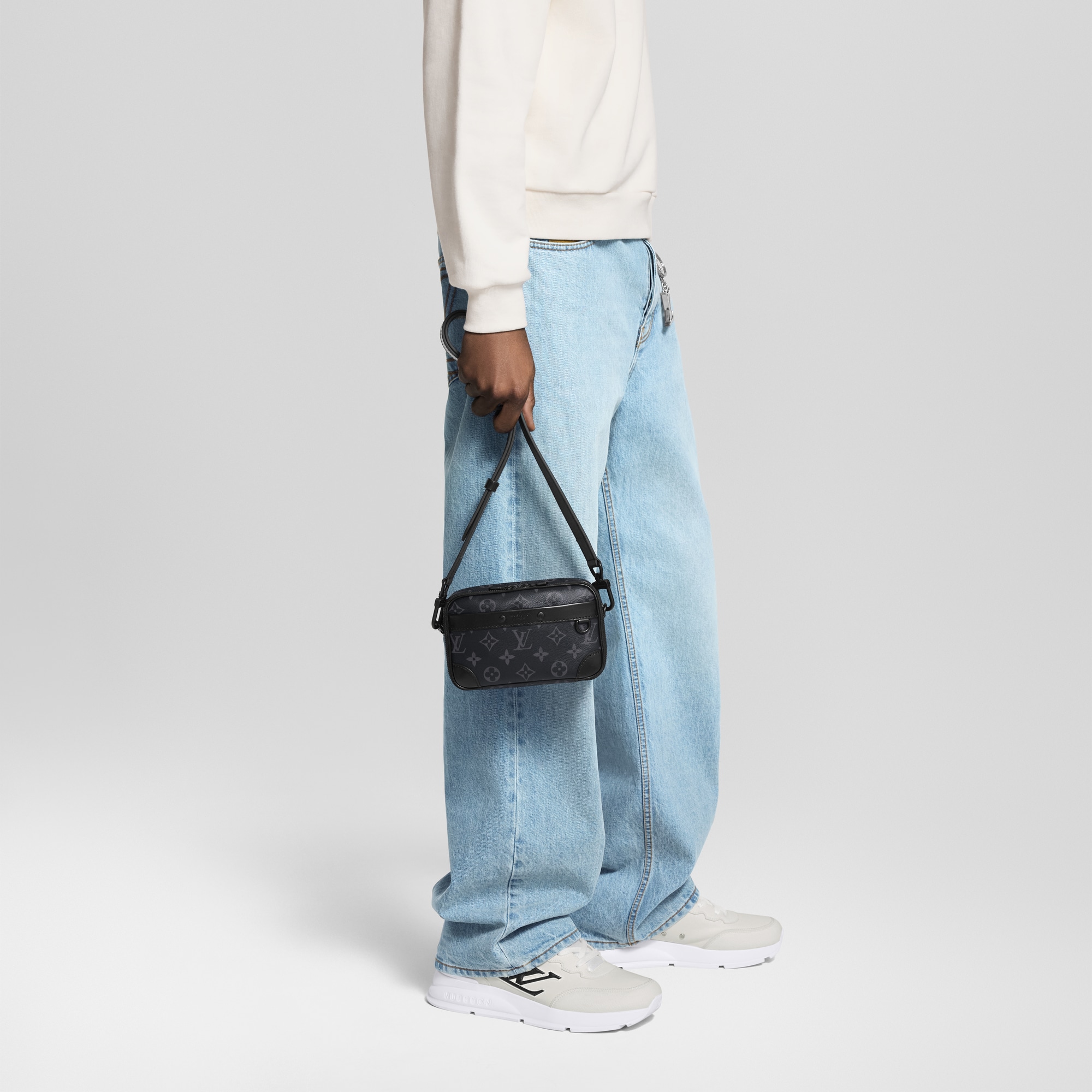 ルイヴィトン アルファウェアラブルウォレット 【公式通販】